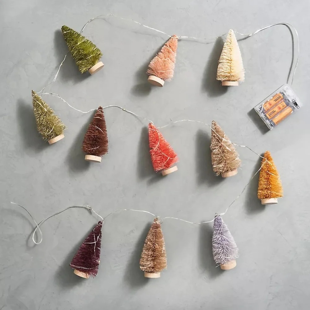 NWT Anthropologie  Terrain Brush Bottle Pre-Lit Garland